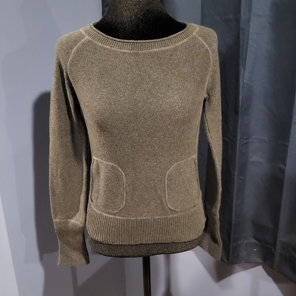 Women's Grey Sweater